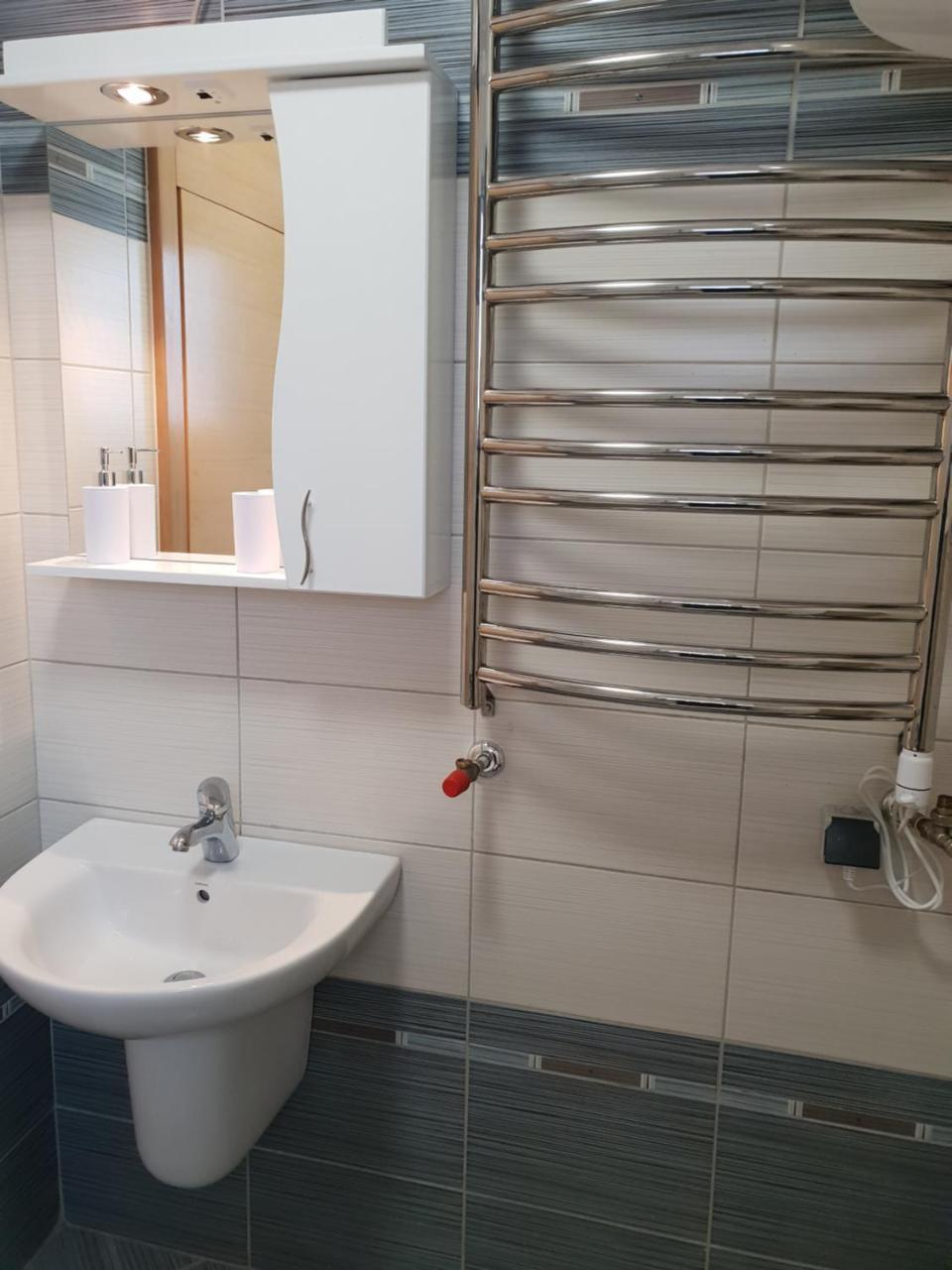 Apartman Kej Free Parking Кралево Екстер'єр фото