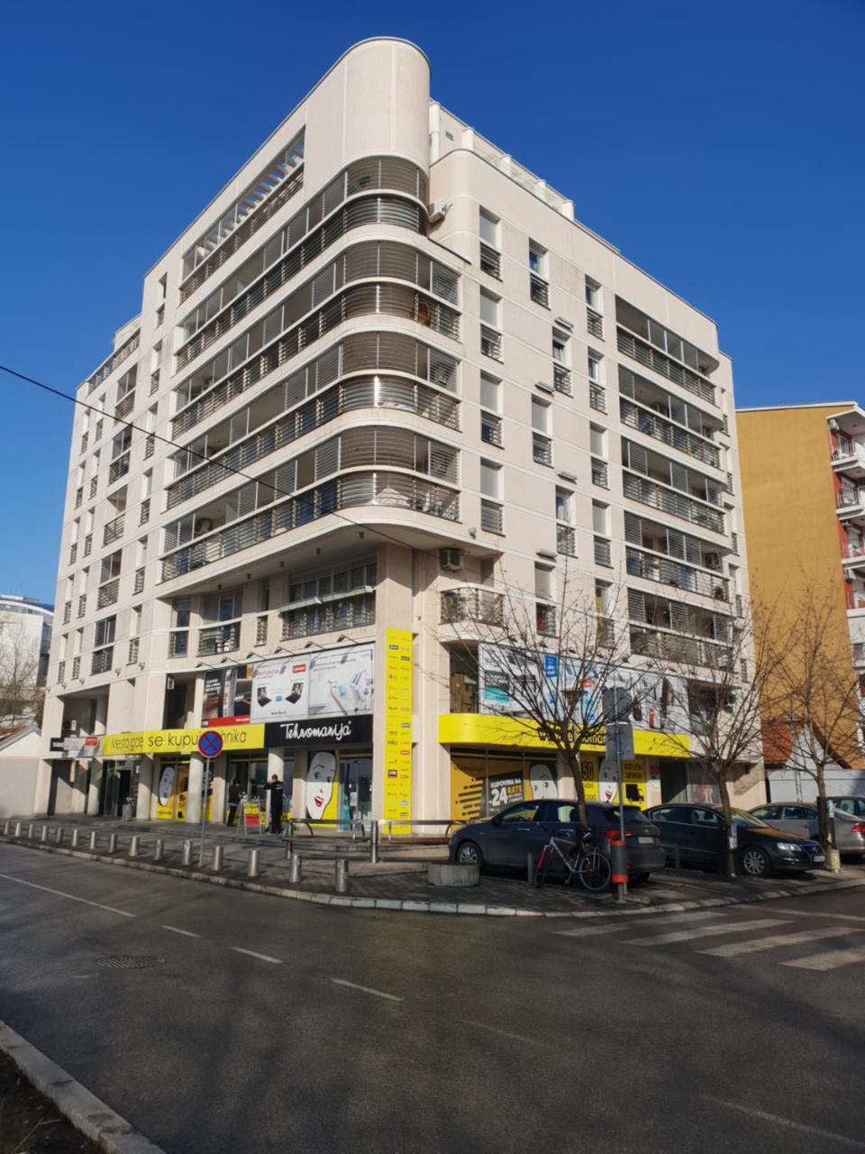 Apartman Kej Free Parking Кралево Екстер'єр фото